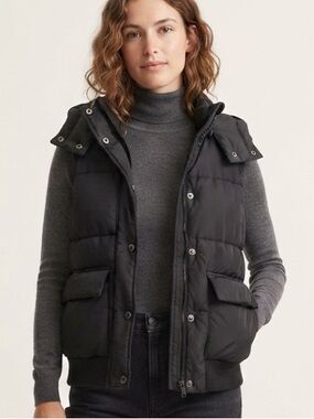 Gap Sz S Black Down Filled Hooded Puffer Vest